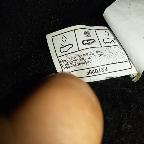 UGG CLASSIC II SHORT BLACK GLITTER GIRLS 4 FAUX FUR LINED PULL ON WINTER BOOTS - Picture 11 of 13